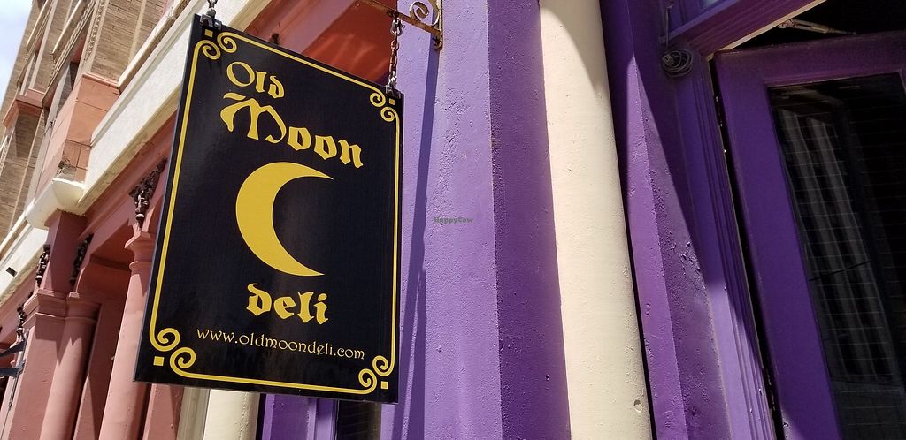 Old Moon Deli & Pies